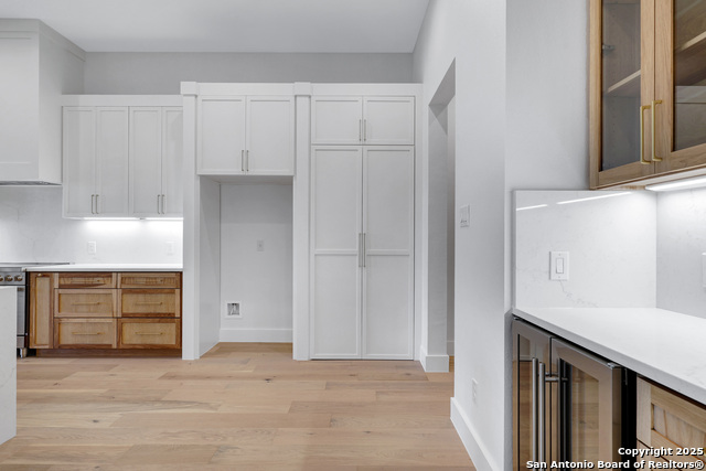 Listing photo id 26 for 290 Preston Trl
