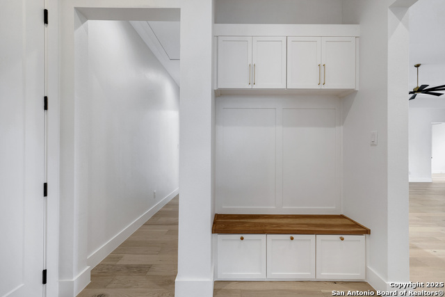 Listing photo id 29 for 290 Preston Trl