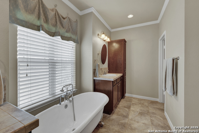 Image 18 of 42 For 2048 Martindale E