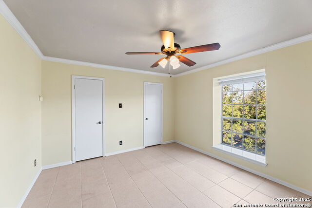 Image 10 of 27 For 8401 New Braunfels  303a