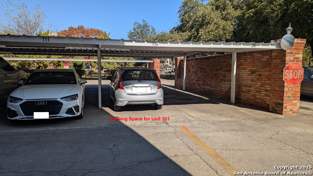 Image 25 of 27 For 8401 New Braunfels  303a