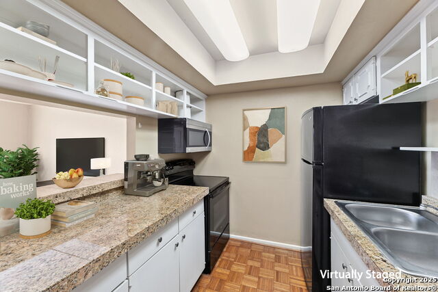 Image 3 of 27 For 8401 New Braunfels  303a