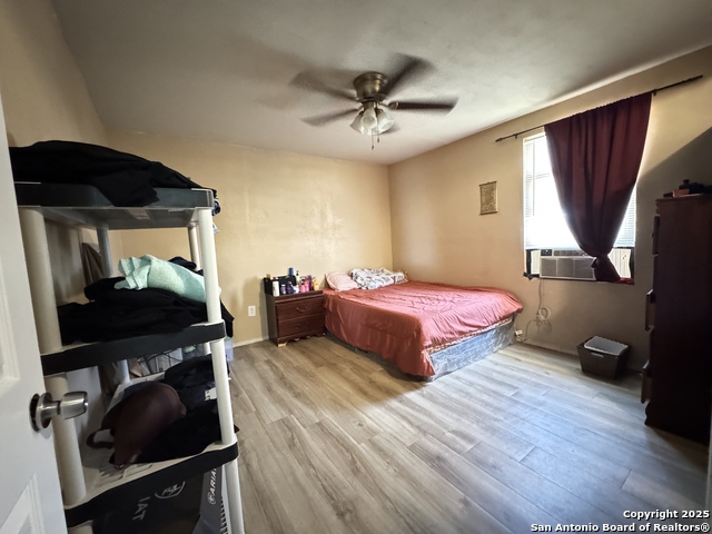 Listing photo id 15 for 4482 Mountain Pass