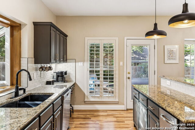 Image 12 of 49 For 2534 Ashton Village Dr