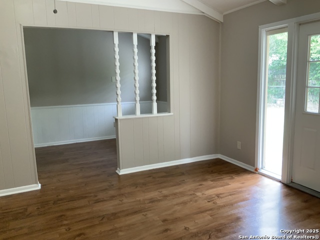Image 12 of 13 For 4423 Hickory Hill