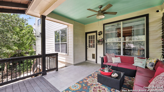 Image 15 of 30 For 25615 Coral Vine