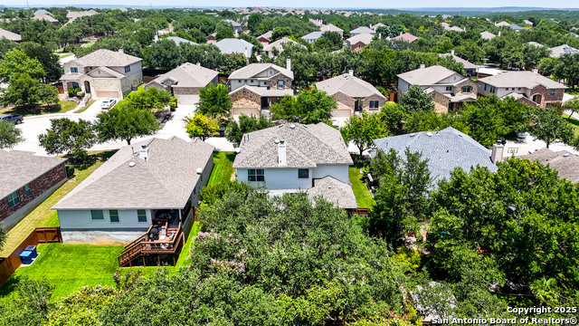 Image 26 of 30 For 25615 Coral Vine