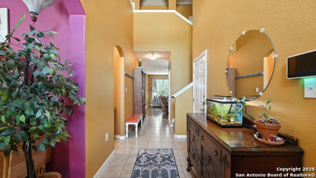 Image 3 of 30 For 25615 Coral Vine