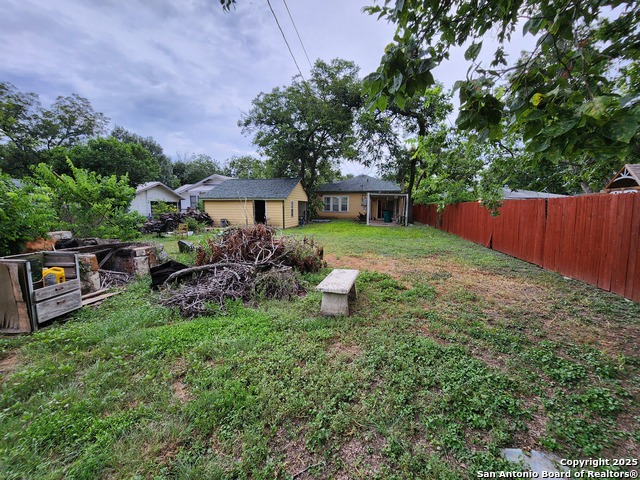Image 27 of 28 For 622 Cedar  