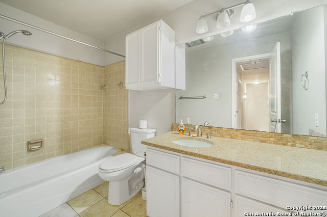 Image 27 of 37 For 749 Summerwood