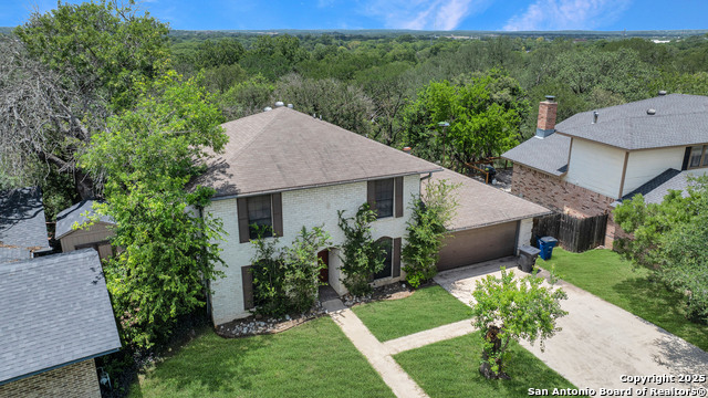 Image 32 of 37 For 749 Summerwood