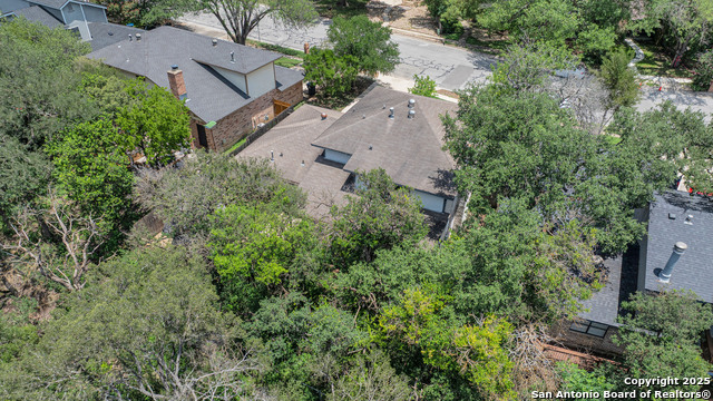 Image 36 of 37 For 749 Summerwood