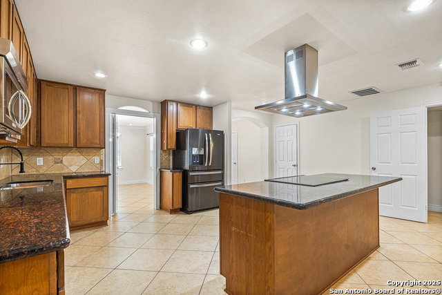 Image 9 of 32 For 9130 Windgarden Cir