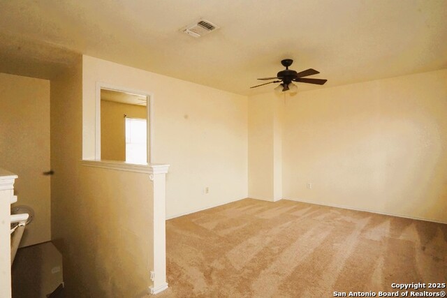 Listing photo id 12 for 9739 Crescent Moon