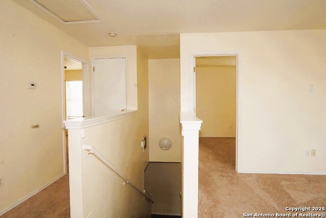 Listing photo id 13 for 9739 Crescent Moon