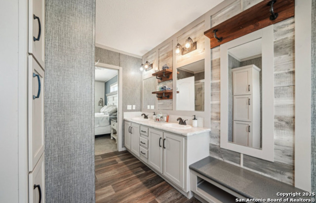 Listing photo id 14 for 130 County Road 2644