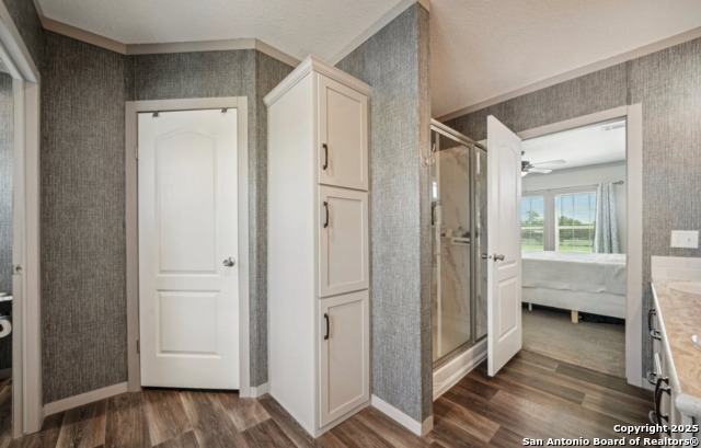 Listing photo id 15 for 130 County Road 2644