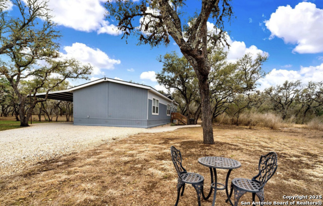 Listing photo id 3 for 130 County Road 2644