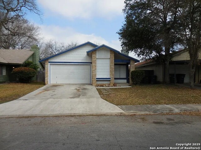 Details for 9543 Bowen Dr, San Antonio, TX 78250