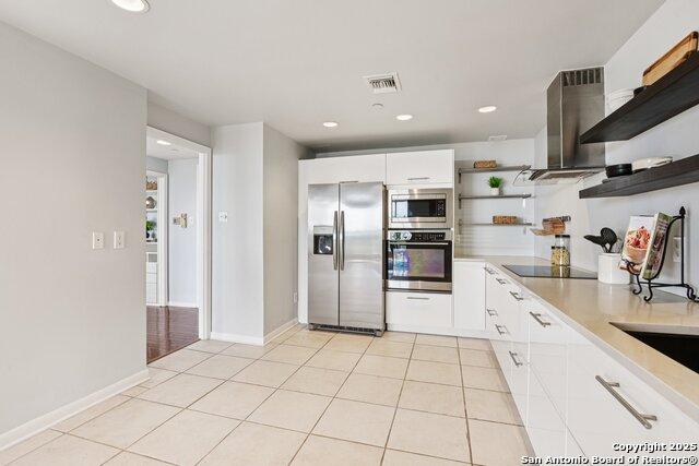 Image 15 of 56 For 7887 Broadway  601