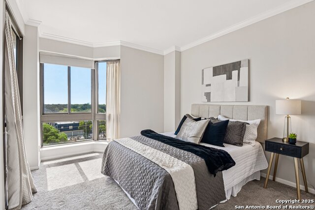 Image 19 of 56 For 7887 Broadway  601