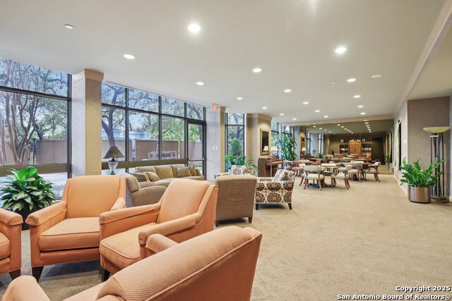 Image 42 of 56 For 7887 Broadway  601