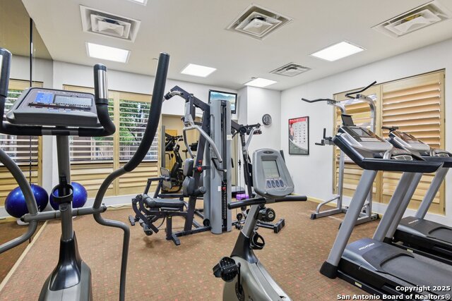 Image 44 of 56 For 7887 Broadway  601