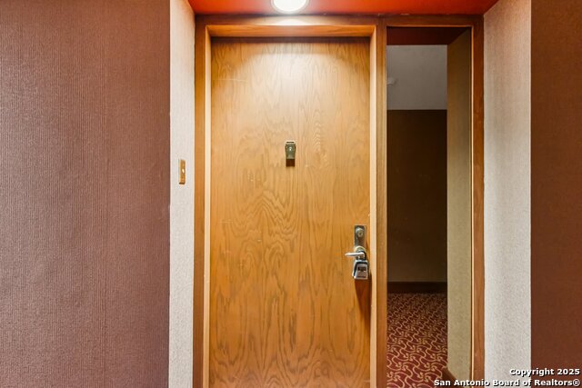 Image 48 of 56 For 7887 Broadway  601