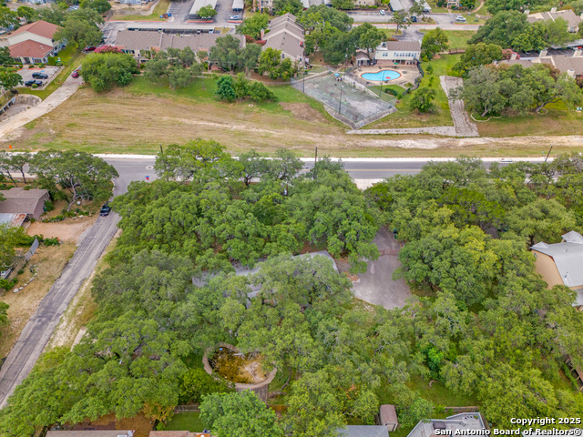 Listing photo id 2 for 11819 Orsinger Lane
