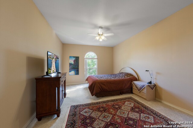 Listing photo id 29 for 23006 Starbright