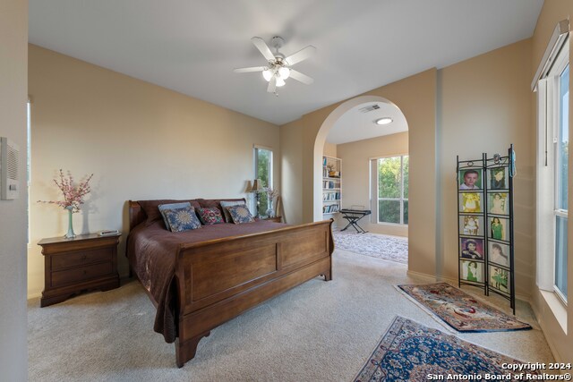 Listing photo id 34 for 23006 Starbright