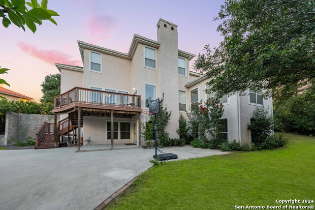 Listing photo id 57 for 23006 Starbright