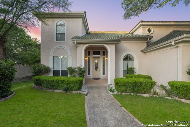 Listing photo id 5 for 23006 Starbright