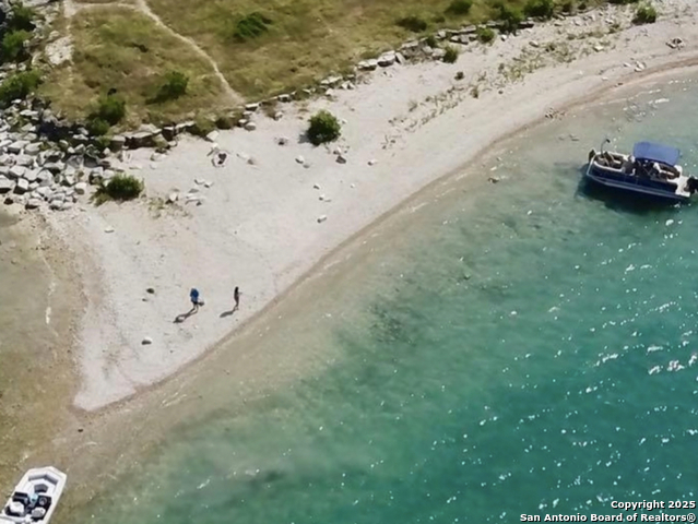 Image 6 of 7 For 856 Lime Rock