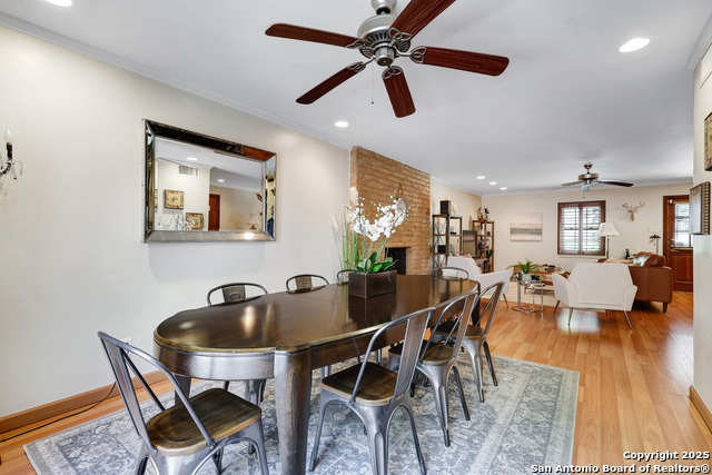 Image 11 of 29 For 8715 Starcrest  19