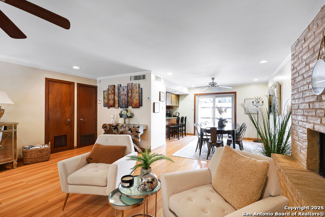 Image 7 of 29 For 8715 Starcrest  19