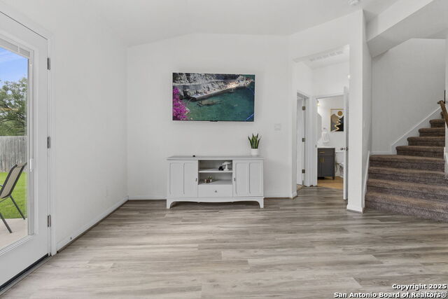 Image 12 of 28 For 8808 Straight Oaks