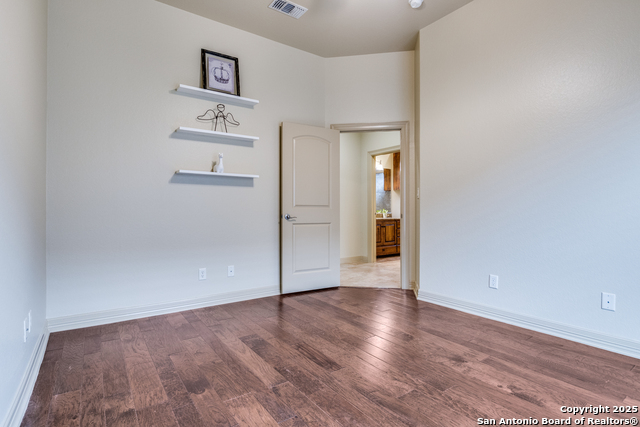 Image 20 of 35 For 436 English Oaks Circle