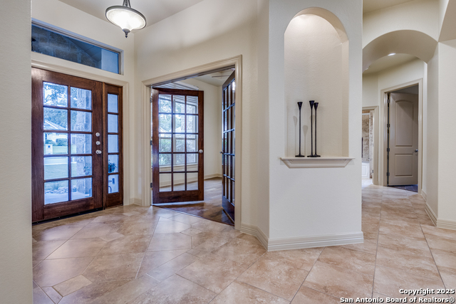 Image 6 of 35 For 436 English Oaks Circle