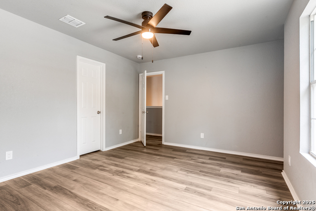 Listing photo id 20 for 9015 Sycamore