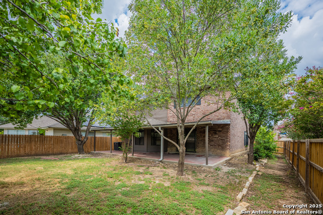 Listing photo id 34 for 11202 Berkley Sq