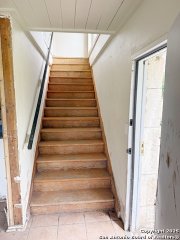 Listing photo id 21 for 1391 Highway 39