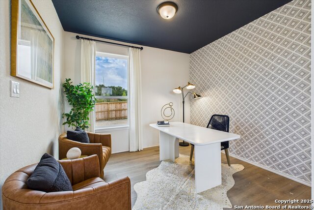 Listing photo id 14 for 1018 West 1604 North Unit 201