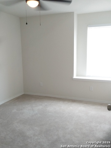 Image 10 of 32 For 10323 Martin Creek