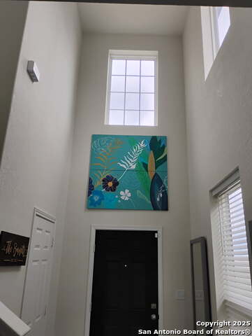 Image 7 of 32 For 10323 Martin Creek