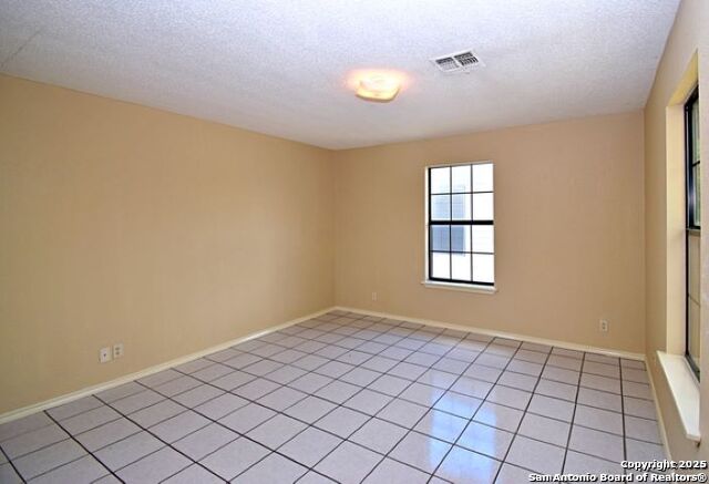 Image 38 of 41 For 927 Formosa Blvd W