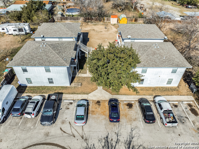 Image 5 of 41 For 927 Formosa Blvd W