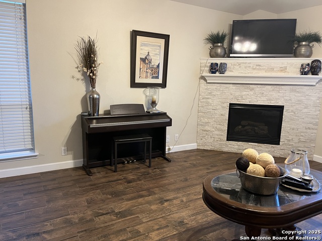 Image 13 of 43 For 1719 Heavens Peak