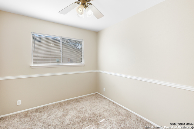 Image 23 of 34 For 5611 Sir Gareth Dr