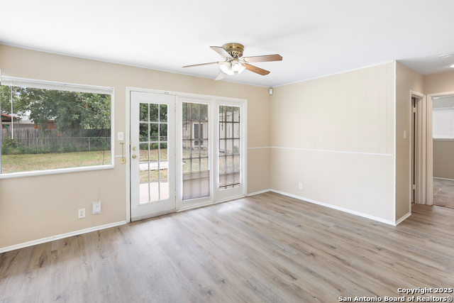 Image 9 of 34 For 5611 Sir Gareth Dr